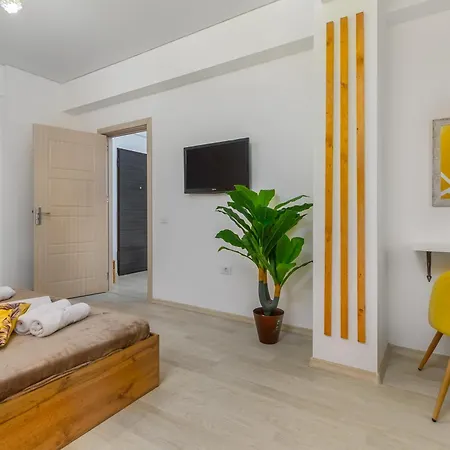 Curacao - Building Stefan * Navodari