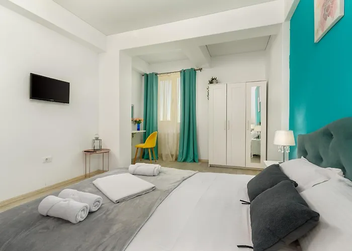 Curacao - Building Stefan Apartment Navodari