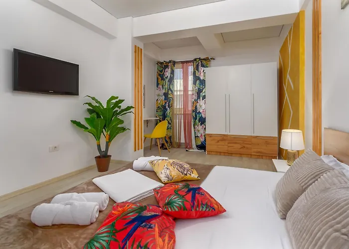 Curacao - Building Stefan Apartment Navodari